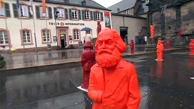 В немецком городе Трир пропадают фигурки Карла Маркса