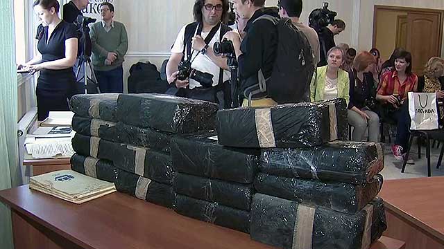 "Донецкий" архив братьев Стругацких передан Дому писателя в Петербурге