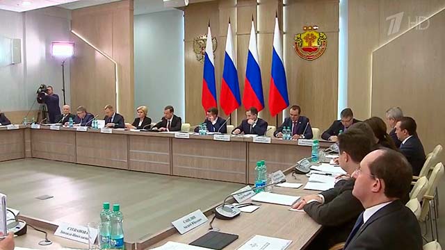 План действий в экономике сохраняет допподдержку рынка труда