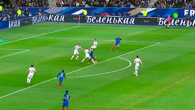 Олланд отверг предположения о планах отмены чемпионата Европы по футболу