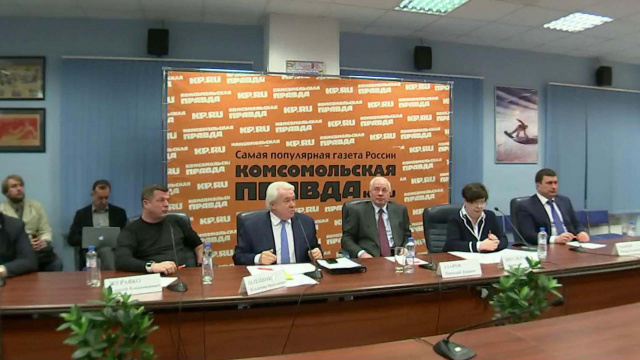 Николай Азаров считает, что необходимо спасать Украину